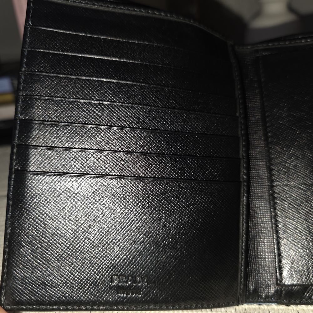 Prada Blue Wallet - Picture 5 of 5